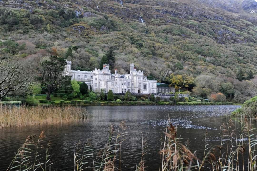 Lakeside House Oughterard Extérieur photo